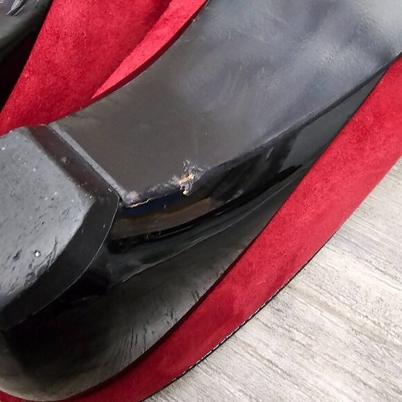 Salvatore Ferragamo Made in Italy Red Suede Bow Slip On Mules - Picture 14 of 14